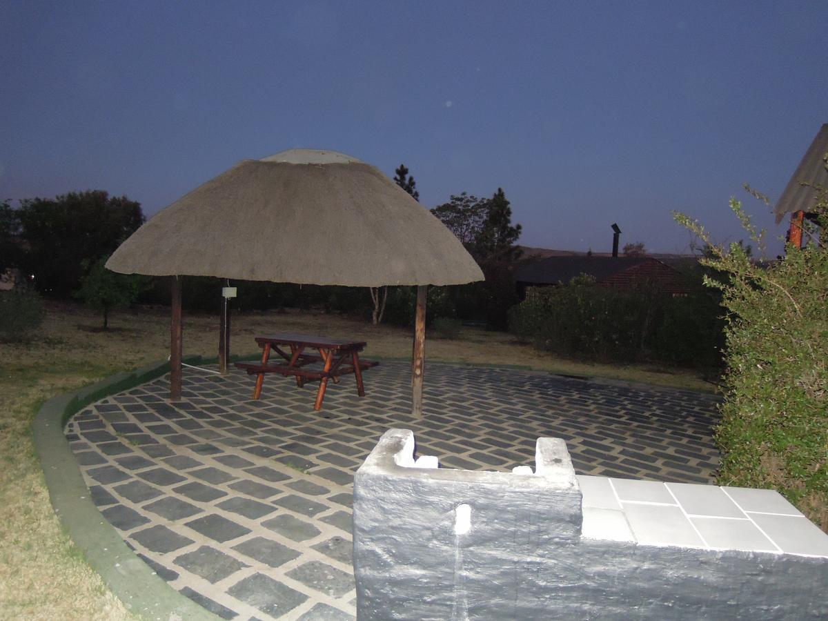 Nullarbor Cottages Magaliesburg Bagian luar foto